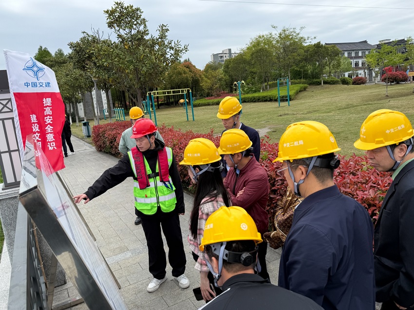 Lãnh đạo Viện Khoa học Thuỷ lợi Việt Nam thăm và làm việc tại Trung Quốc với các đơn vị, cơ quan trong lĩnh vực phòng chống, ứng phó khẩn cấp thiên tai và vật liệu mới 